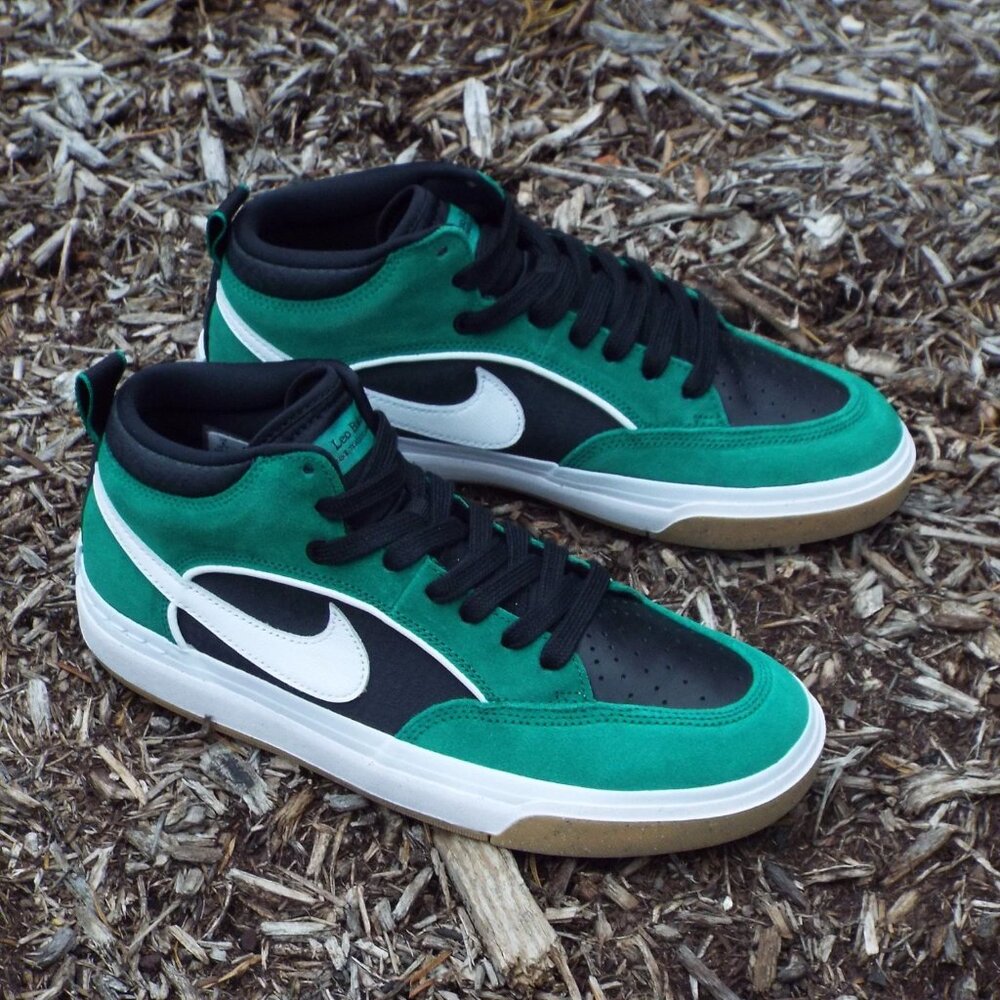 Nike SB React Leo Shoes - Malachite/Black/White  (BRAND NEW)